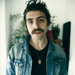 Gambar Soy Selim HQ – Potret Artistik Berkualiti Tinggi