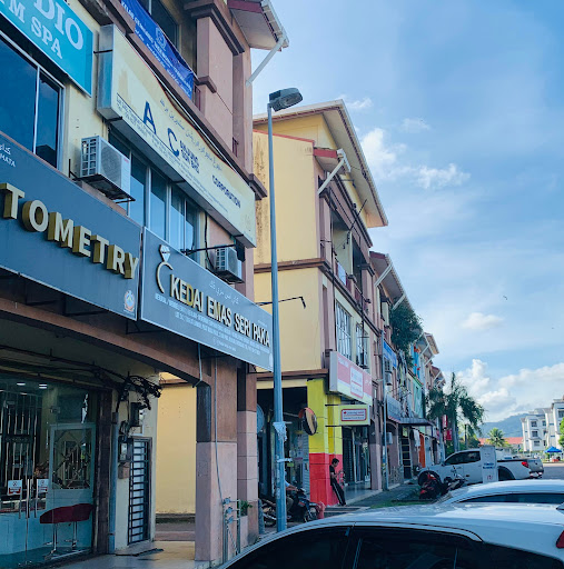 DIYANA Optometri: Panduan DIY Membuat Kacamata & Penjagaan Mata Profesional