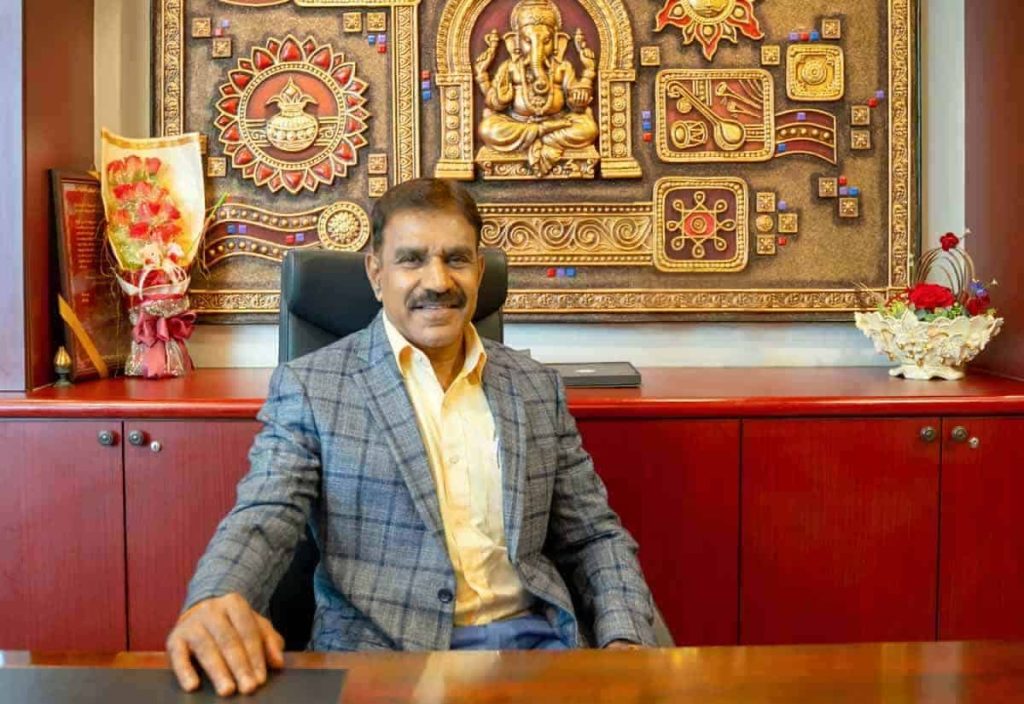 Datuk Dr. R. Selvam: Pemimpin Visioner dalam Teknologi & Pendidikan Malaysia